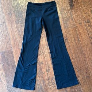 Lululemon fleece lined yoga pants/flare legging, black, Size 4